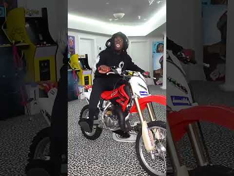 Kai Cenat Tries To Drive A Dirt Bike In His Room Then This Happened...😂🏍️