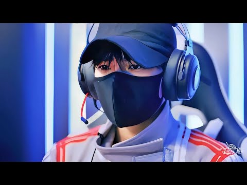 Undefeated world esports champion disguises himself as an internet cafe keeper