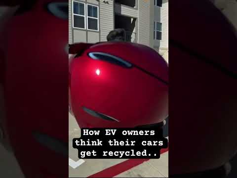 Actually only about 3%-5% of all EV batteries actually get reused or recycled. #car #shorts #banEVs