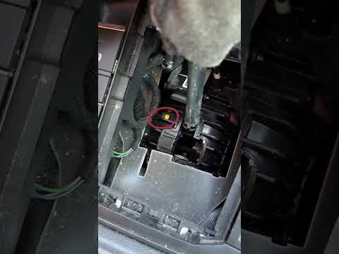 One of the solutions to the inability to shift gears in an automatic transmission car#car#driving