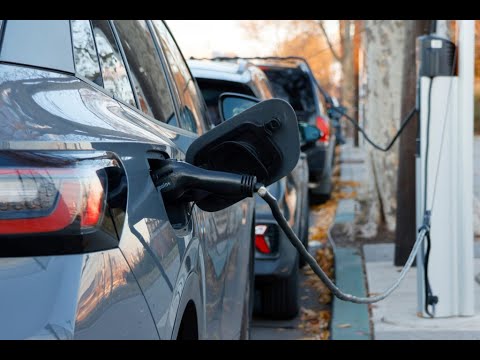 Trump Administration Freezes $2.7B Electric Vehicle Funding: What&#039;s at Stake?