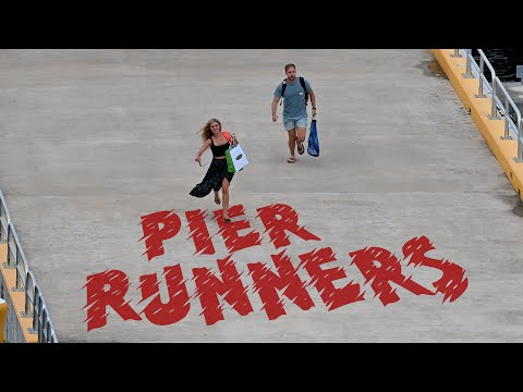 MORE PIER RUNNERS IN COZUMEL! THE FASTEST FLIP FLOP RUNNER IN MEXICO!