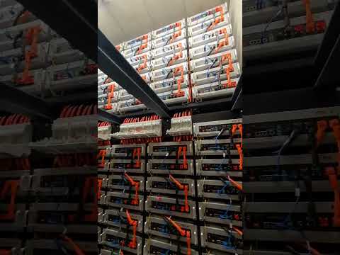 🚀 Impressive Off-Grid Energy Storage in #Liechtenstein! 🌍
